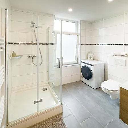 Immostay M#2 - Ferienwohnung, Wifi & 4k Tv, Waterfront *