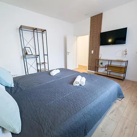Immostay M#2 - Ferienwohnung, Wifi & 4k Tv, Waterfront Brema