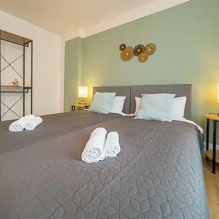 Immostay M#2 - Ferienwohnung, Wifi & 4k Tv, Waterfront